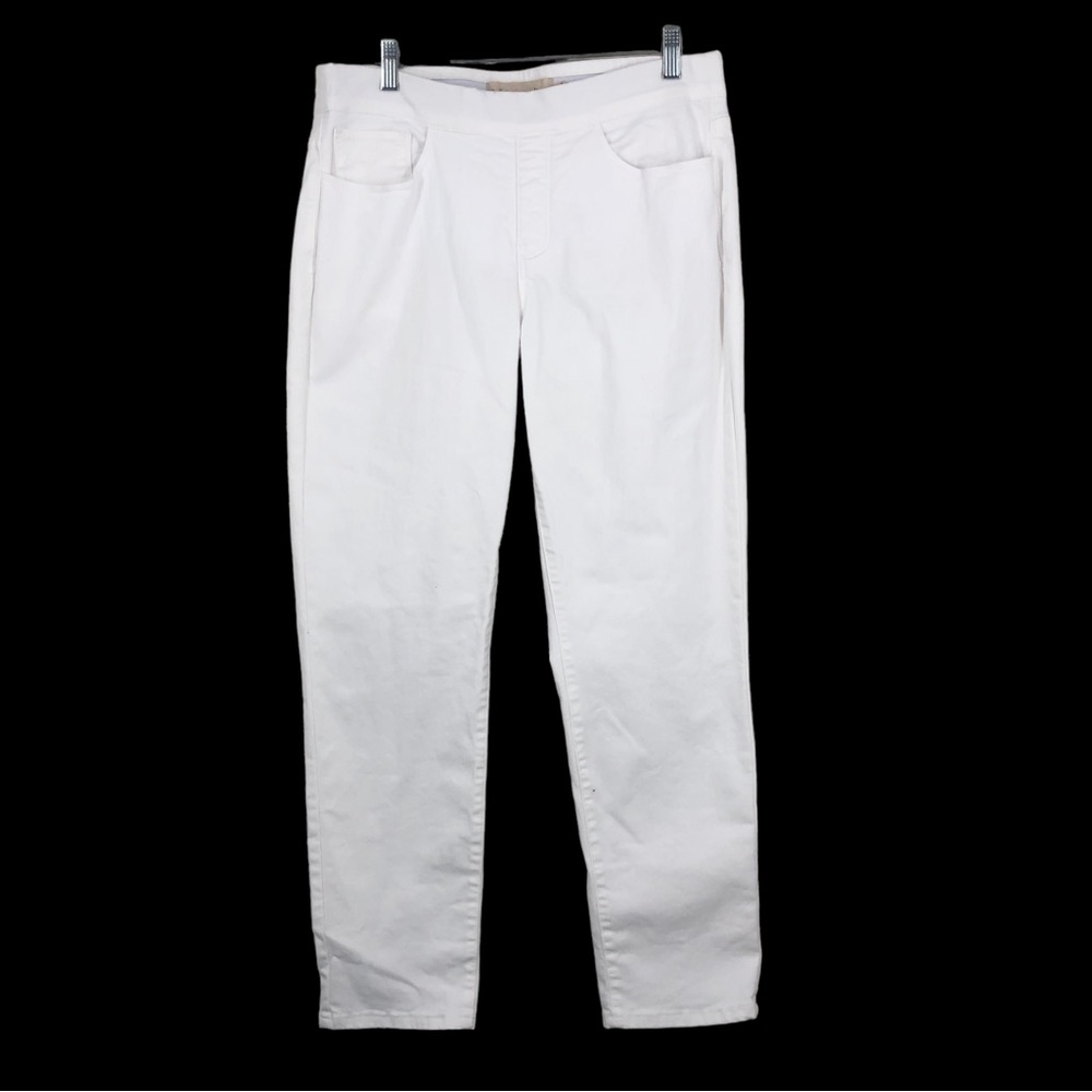 Women’s Soft Surrounding White Pull on Jeans, High Rise Skinny Mom, Spandex SZ M
